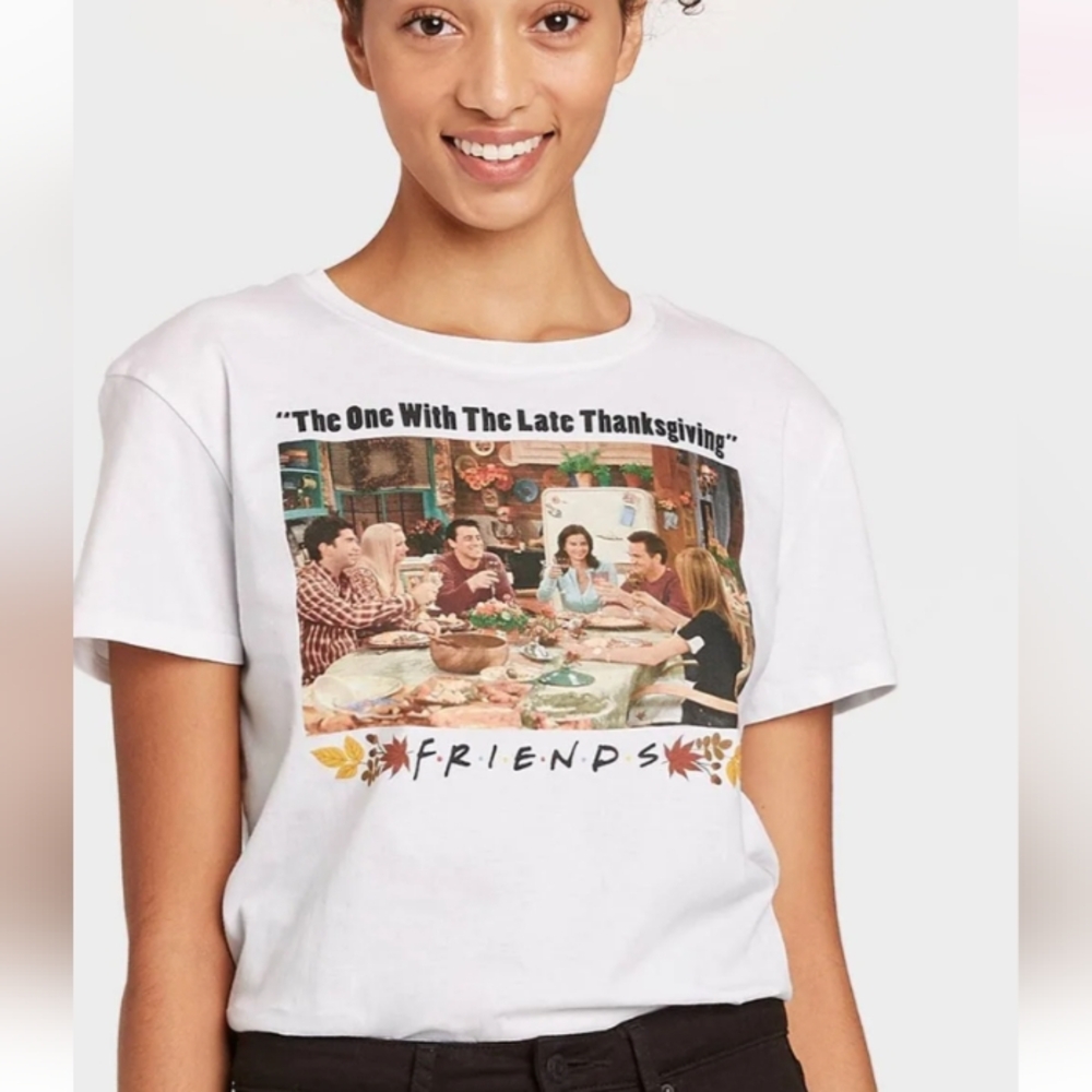 NWT Friends (The One with The Late Thanksgiving) T-Shirt Women's SIZE XS